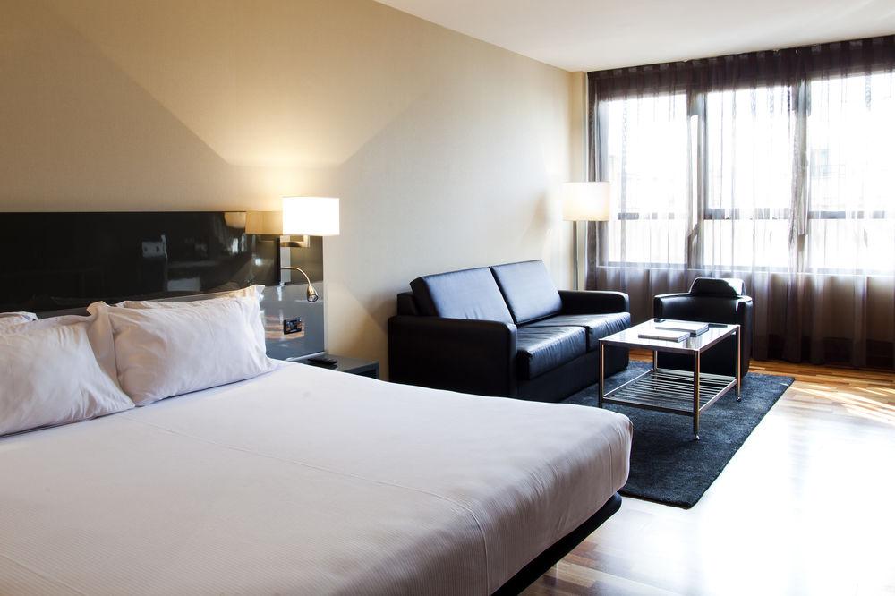 Ac Hotel Avenida De America By Marriott Madrid Kültér fotó